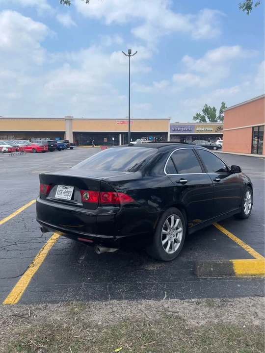 2006 Acura TSX 1st Gen - Image 2 of 5