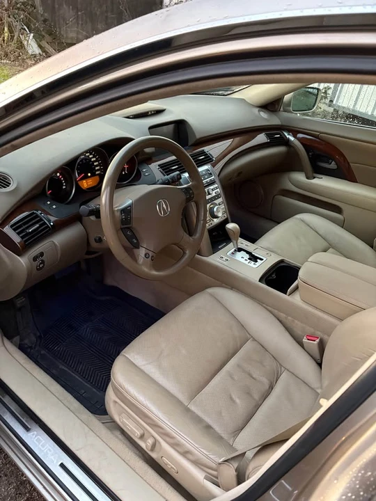 2006 Acura RL 2nd Gen - Image 5 of 18