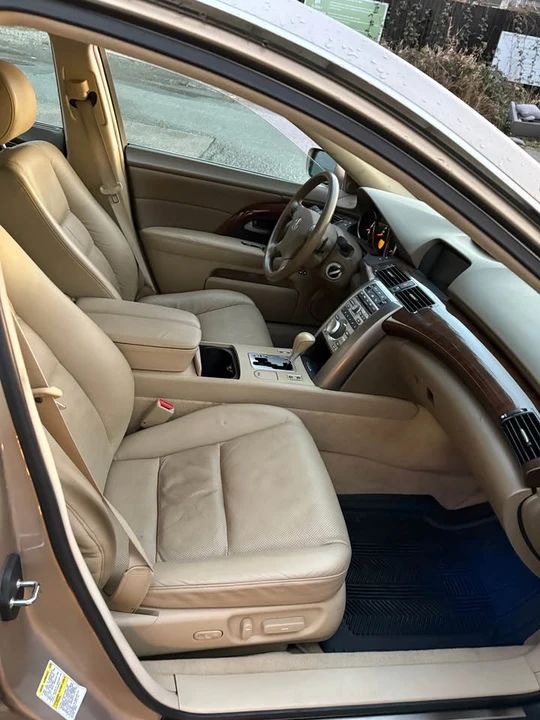 2006 Acura RL 2nd Gen - Image 11 of 18