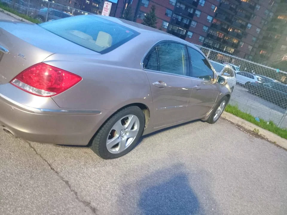 2006 Acura RL 2nd Gen - Image 3 of 17