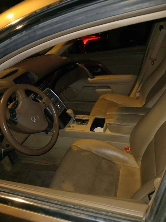2006 Acura RL 2nd Gen - Image 14 of 17
