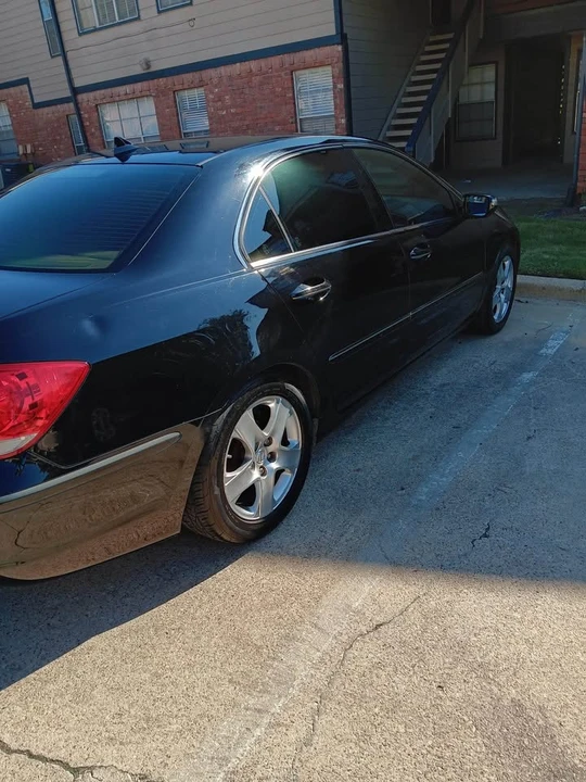 2006 Acura RL 2nd Gen - Image 4 of 13