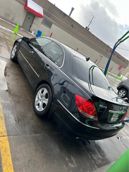 2006 Acura RL 2nd Gen - Image 7 of 20
