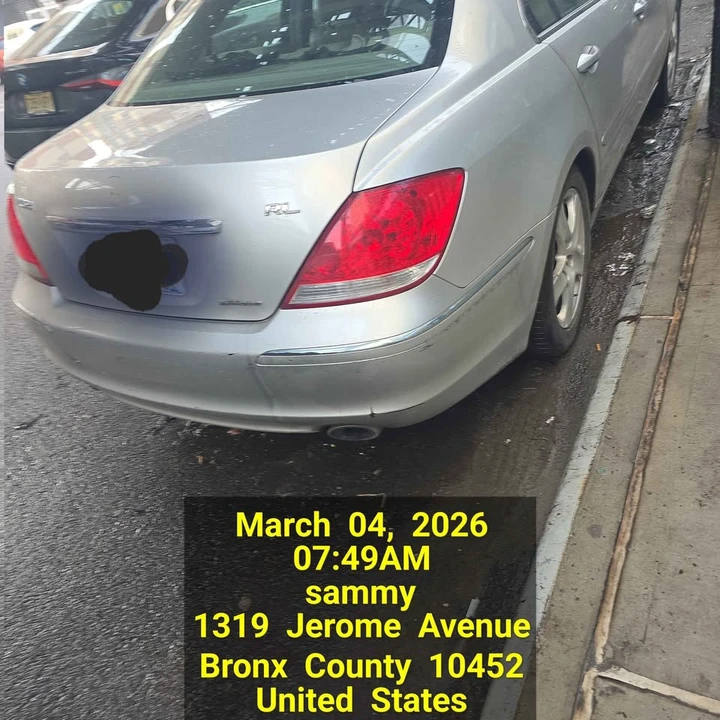 2006 Acura RL 2nd Gen - Image 6 of 10
