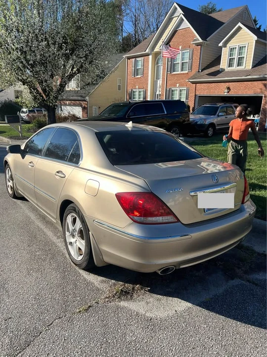 2006 Acura RL 2nd Gen - Image 2 of 3