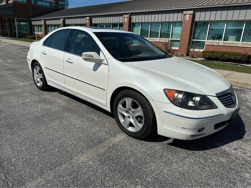 2006 Acura RL 2nd Gen - Image 4 of 11