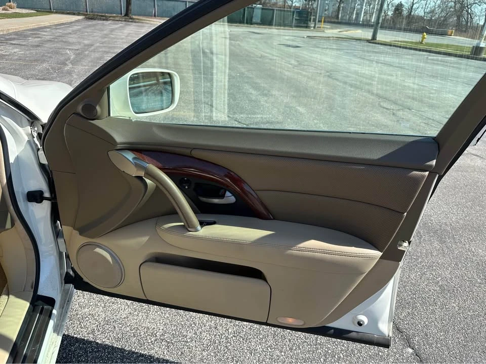 2006 Acura RL 2nd Gen - Image 6 of 11