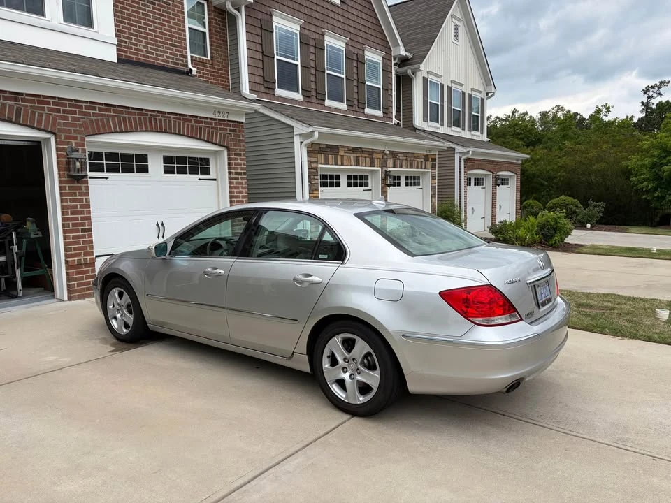 2006 Acura RL 2nd Gen - Image 5 of 14