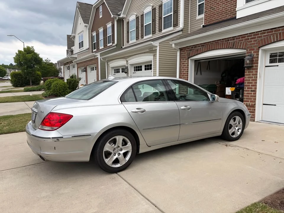 2006 Acura RL 2nd Gen - Image 3 of 14