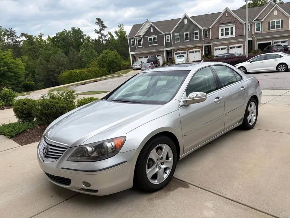 2006 Acura RL 2nd Gen - Image 6 of 14
