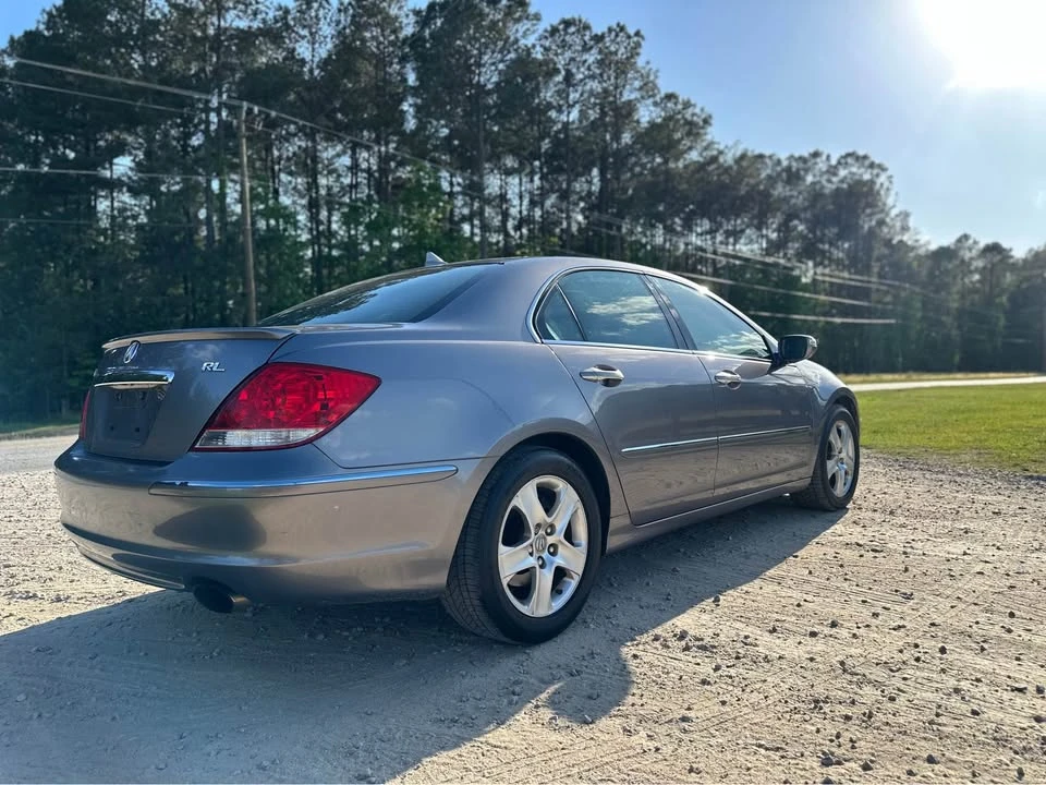 2006 Acura RL 2nd Gen - Image 6 of 12