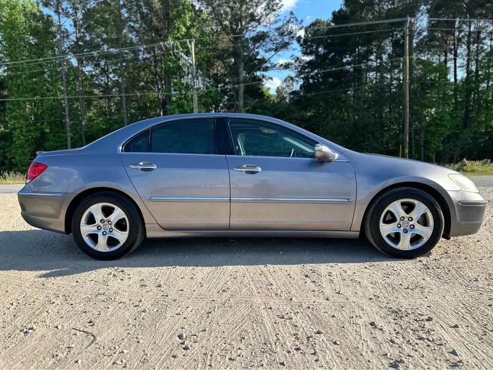 2006 Acura RL 2nd Gen - Image 7 of 12