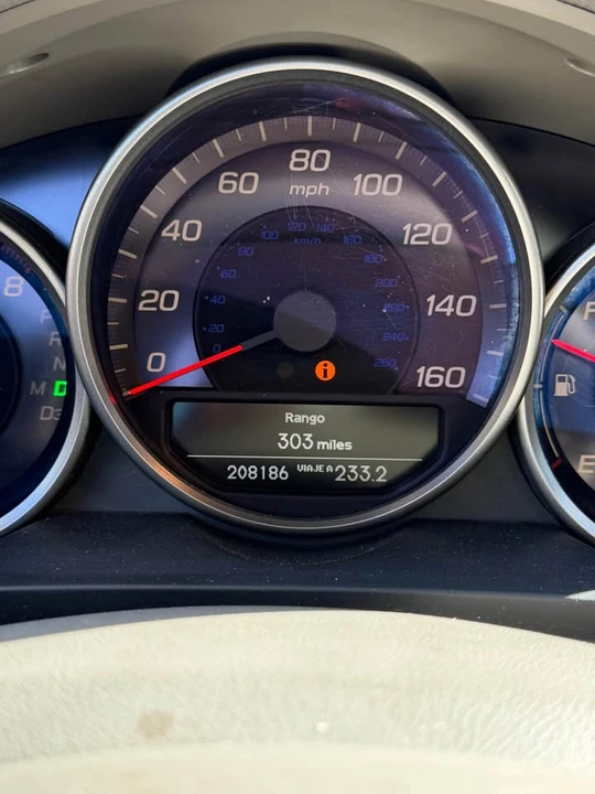 2006 Acura RL 2nd Gen - Image 8 of 8
