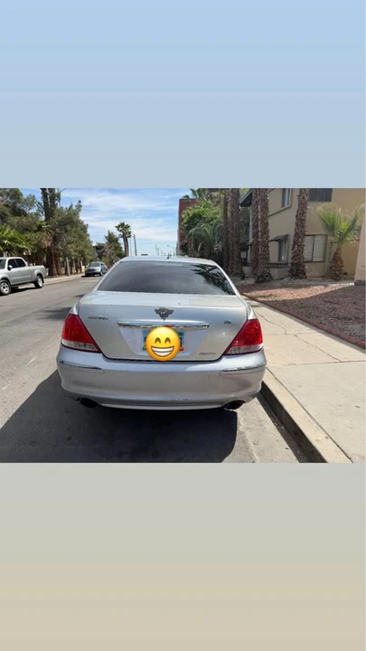 2006 Acura RL 2nd Gen - Image 2 of 8