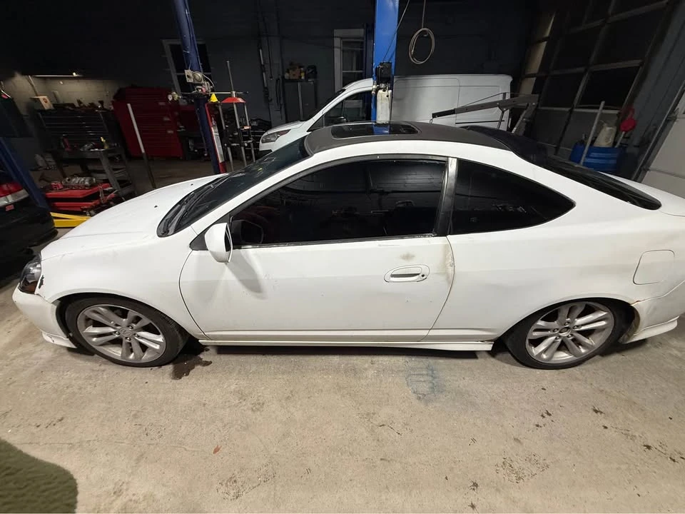 2006 Acura RSX - Image 2 of 11