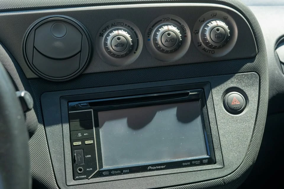 2006 Acura RSX Type-S - Image 17 of 19