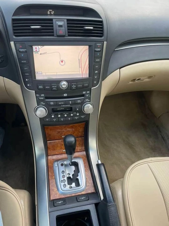2006 Acura TL 3rd Gen - Image 10 of 12