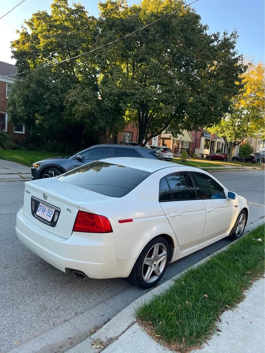 2006 Acura TL 3rd Gen - Image 3 of 10