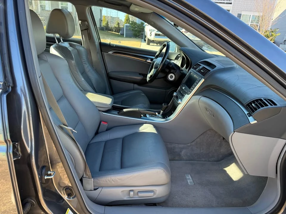 2006 Acura TL 3rd Gen - Image 4 of 4