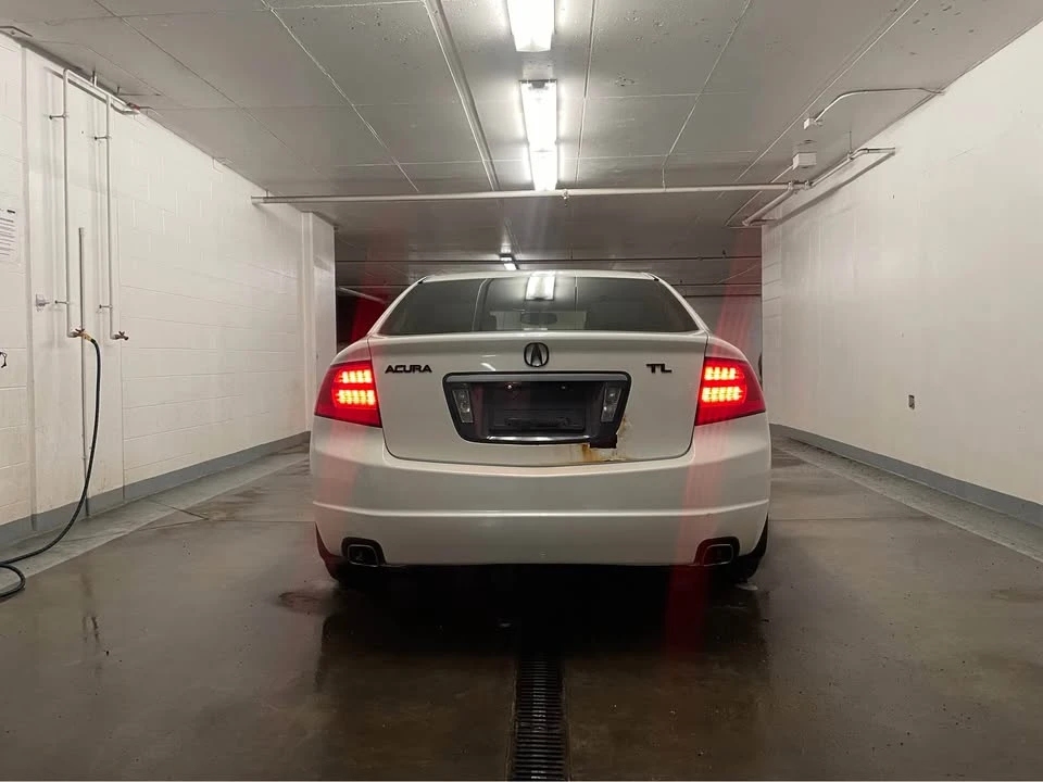 2006 Acura TL 3rd Gen - Image 8 of 13
