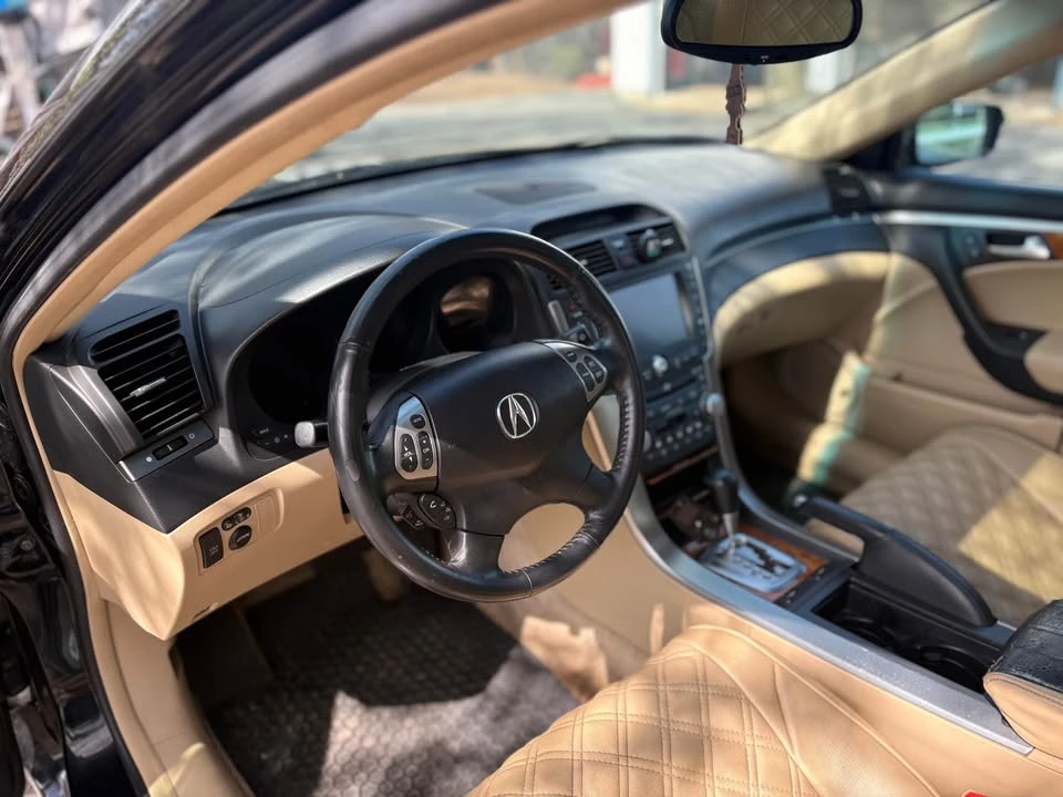 2006 Acura TL 3rd Gen - Image 10 of 11