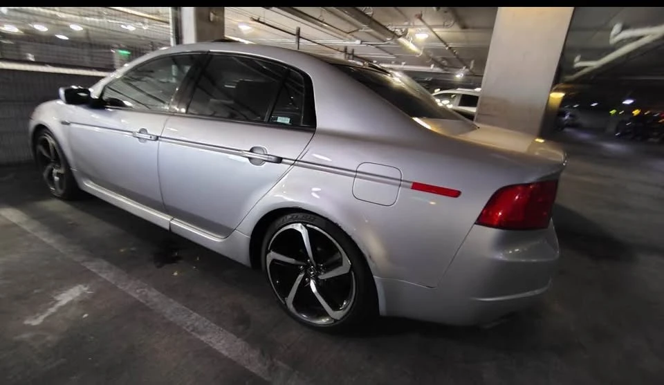 2006 Acura TL 3rd Gen - Image 2 of 6
