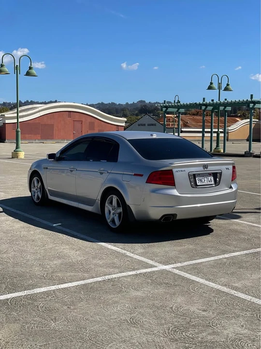 2006 Acura TL 3rd Gen - Image 2 of 8