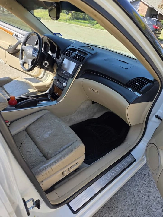 2006 Acura TL 3rd Gen - Image 9 of 14