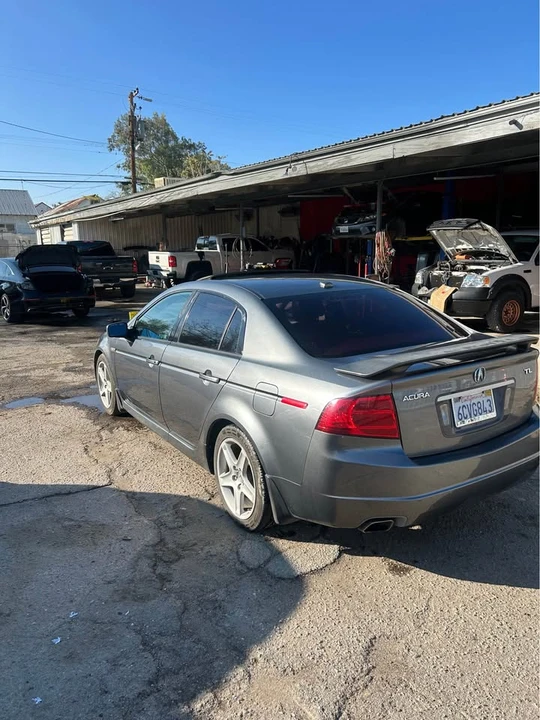 2006 Acura TL 3rd Gen - Image 11 of 19