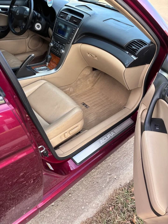 2006 Acura TL 3rd Gen - Image 10 of 16