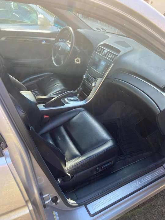 2006 Acura TL 3rd Gen - Image 6 of 10