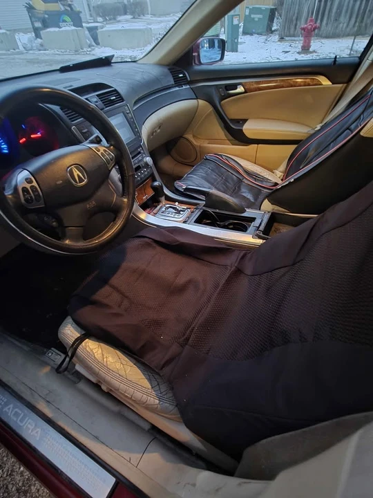 2006 Acura TL 3rd Gen - Image 2 of 6