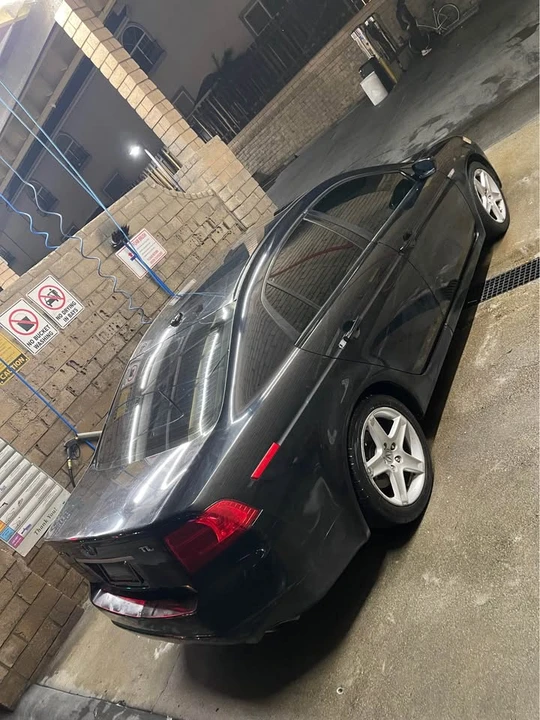 2006 Acura TL 3rd Gen - Image 2 of 6