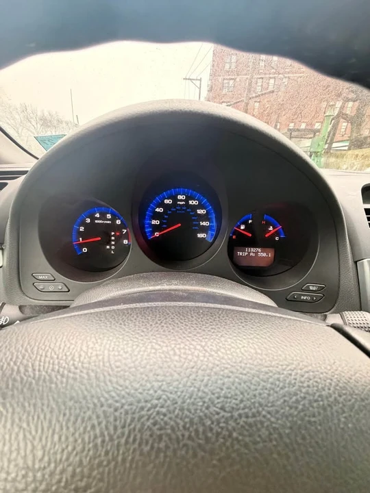 2006 Acura TL 3rd Gen - Image 2 of 14
