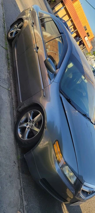 2006 Acura TL 3rd Gen - Image 2 of 11