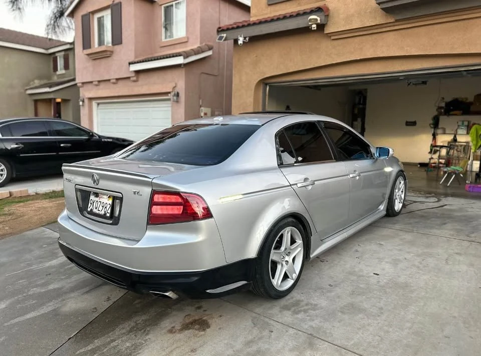 2006 Acura TL 3rd Gen - Image 12 of 16