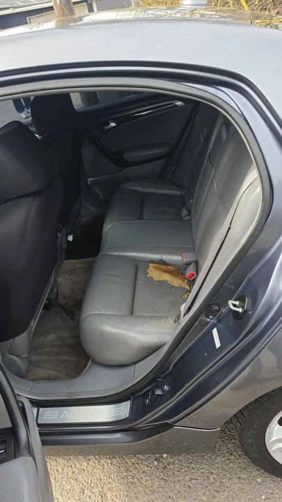 2006 Acura TL 3rd Gen - Image 6 of 9