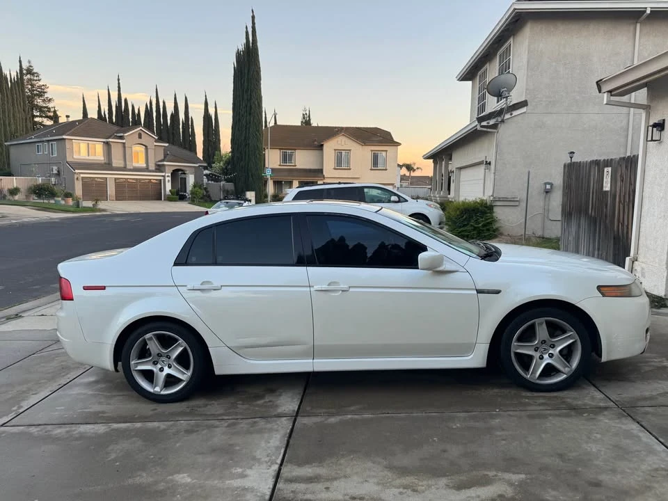 2006 Acura TL 3rd Gen - Image 2 of 10