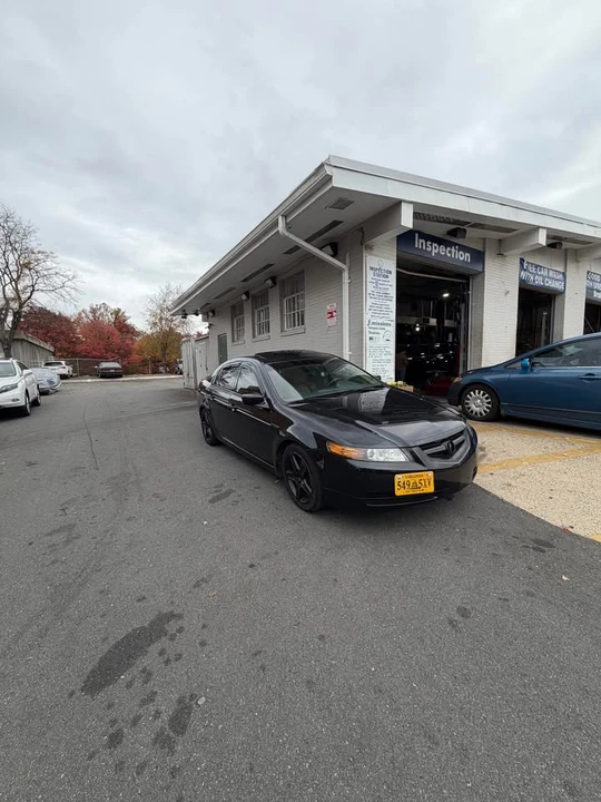 2006 Acura TL 3rd Gen - Image 4 of 11