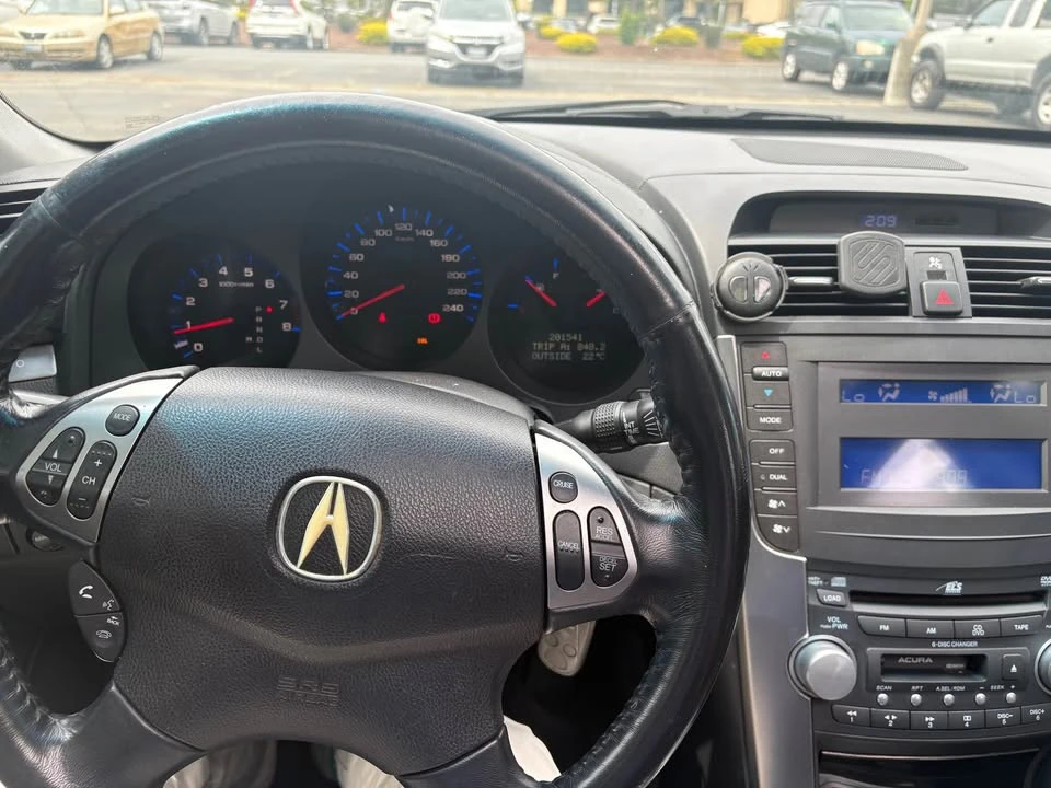 2006 Acura TL 3rd Gen - Image 5 of 8