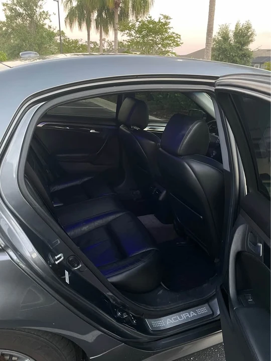 2006 Acura TL 3rd Gen - Image 13 of 19