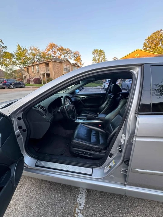 2006 Acura TL 3rd Gen - Image 11 of 17