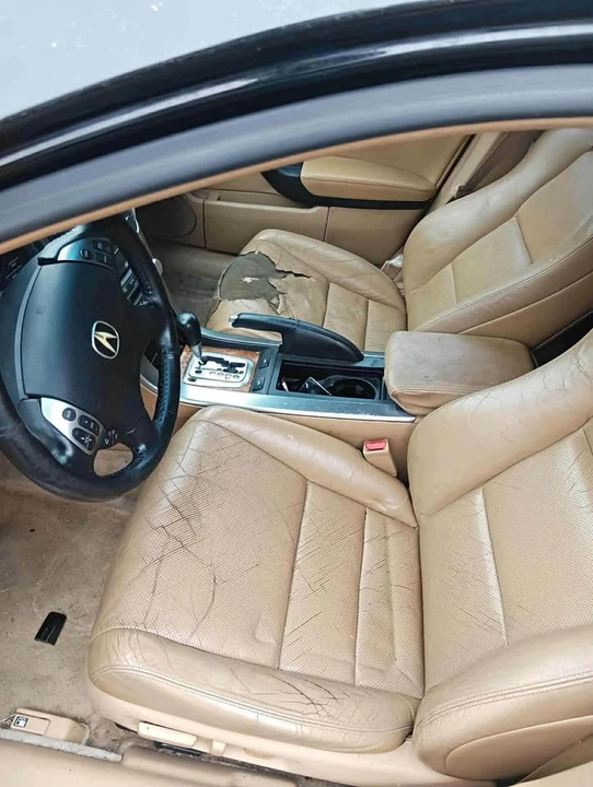 2006 Acura TL 3rd Gen - Image 8 of 12
