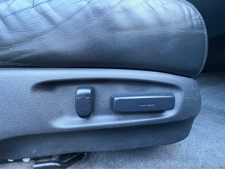 2006 Acura TL 3rd Gen - Image 11 of 16