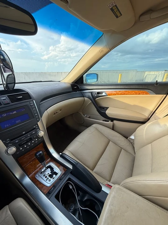 2006 Acura TL 3rd Gen - Image 12 of 16