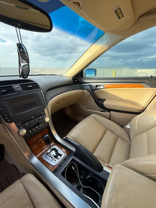 2006 Acura TL 3rd Gen - Image 7 of 16