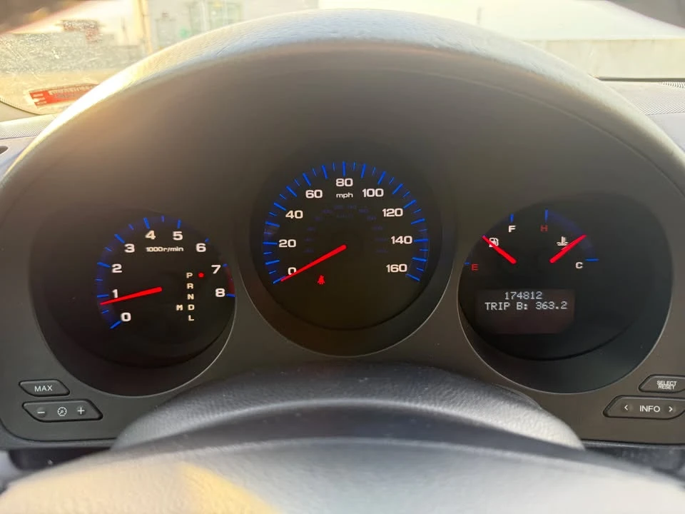 2006 Acura TL 3rd Gen - Image 9 of 16