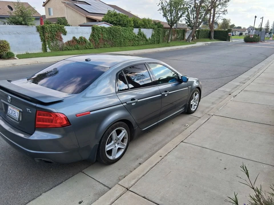 2006 Acura TLX - Image 9 of 15