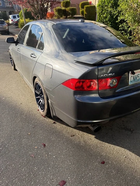 2006 Acura TLX - Image 2 of 4
