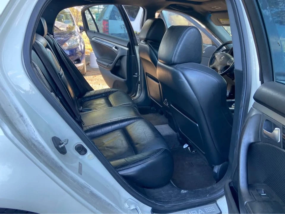2006 Acura TLX - Image 10 of 11